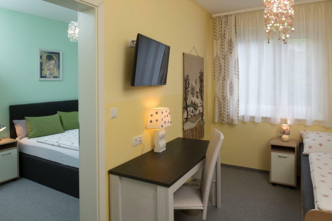 Pension Gierlinger Aflenz Kurort Extérieur photo
